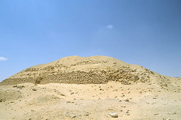 Layer Pyramid at Zawyet el-Aryan